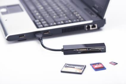 4-port card reader USB 2.0 HighSpeed ​​card (CF, SD, MicroSD, MS) black