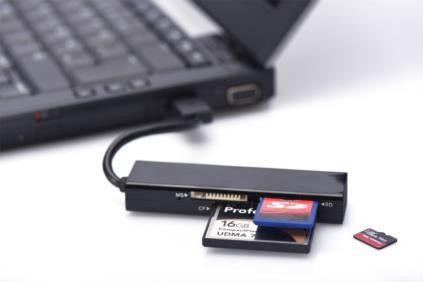 4-port card reader USB 2.0 HighSpeed ​​card (CF, SD, MicroSD, MS) black